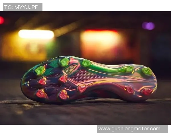 阿迪达斯足球鞋球星限量款引领赛场风潮时尚与性能完美融合 阿迪达斯足球鞋球星限量款引领赛场风潮时尚与性能完美融合